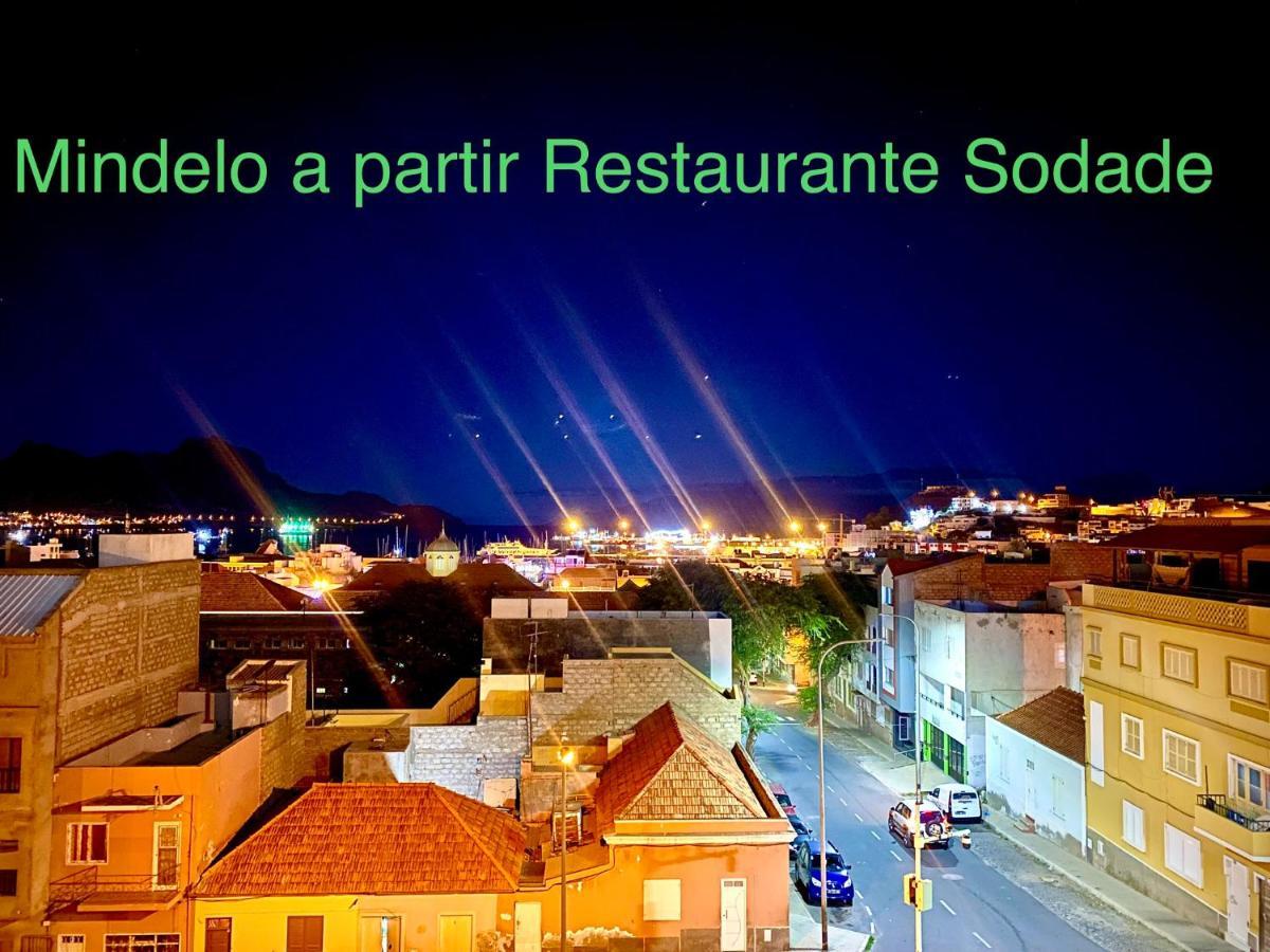 منديلو Residencial Restaurante Sodade المظهر الخارجي الصورة